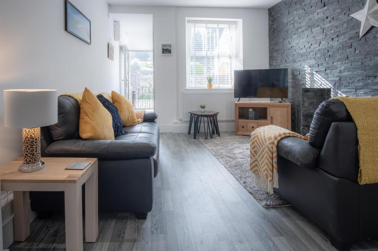 Hawtree Cottage - 2 Bedroom Cottage - Tenby Εξωτερικό φωτογραφία