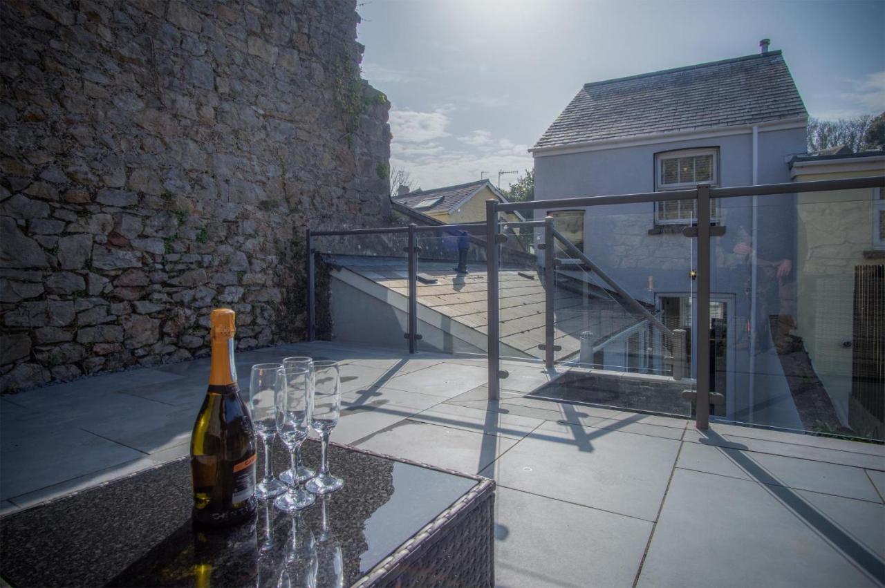 Hawtree Cottage - 2 Bedroom Cottage - Tenby Εξωτερικό φωτογραφία
